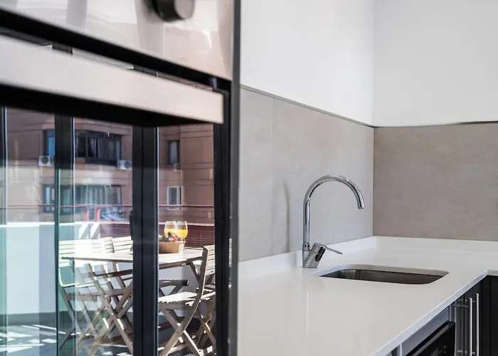 Sur Palmeras 8 פואנגירולה