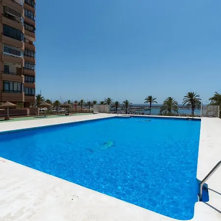 Апартаменти Sur Palmeras 8 *